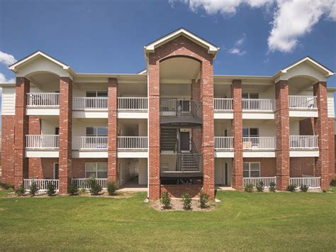 1 bedroom apartments manhattan ks|The Links at Manhattan .